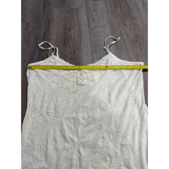 Vintage-Style Lace Camisole – Floral Lace Trim – Y2K Aesthetic - Picture 4 of 4